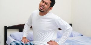 Pengertian Nyeri Punggung, Gejala, Penyebab & Pengobatan